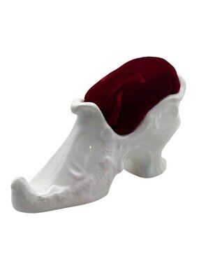 Victorian Style Ceramic High Heel Shoe Pin Cushion Signed D Higgs 1979 Vintage